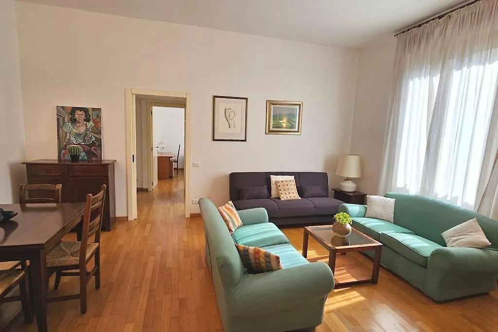 Corso Genova Apartment Urban Living In Milan